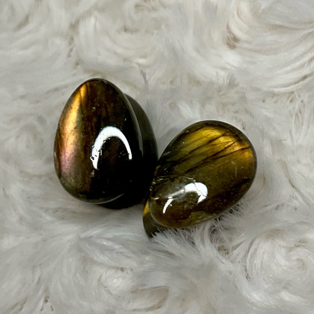 7/16in labradorite teardrop double flare (DF) plugs